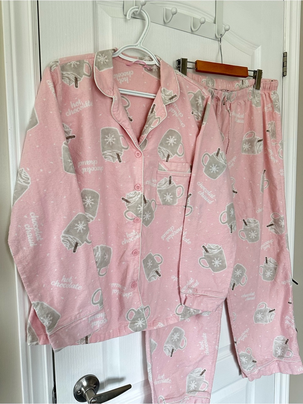 La Vie En Rose Cozy Pink Women's Pajama Set Soft Long-Sleeve Button-Up Flannel L - Picture 3 of 13